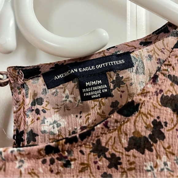 American Eagle Outfitters Pink Floral Cold Shoulder Top |Size M - Picture 2 of 4